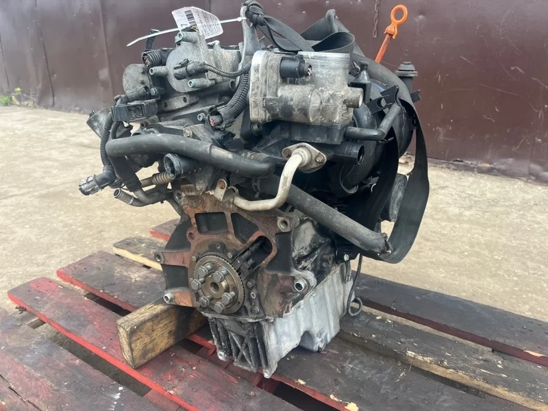 Двигатель Volkswagen Golf 4 BCB 1.6 MPI 2003