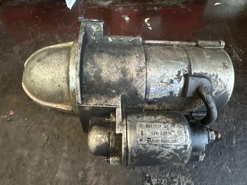 Стартер SsangYong Musso 1 661 2.3D