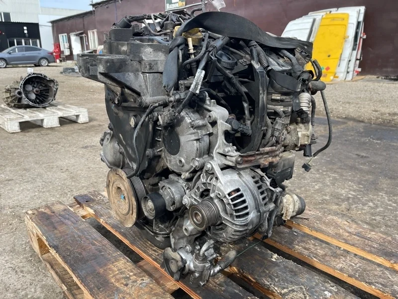 Двигатель Renault Master 2 G9U650 2.5 DCI