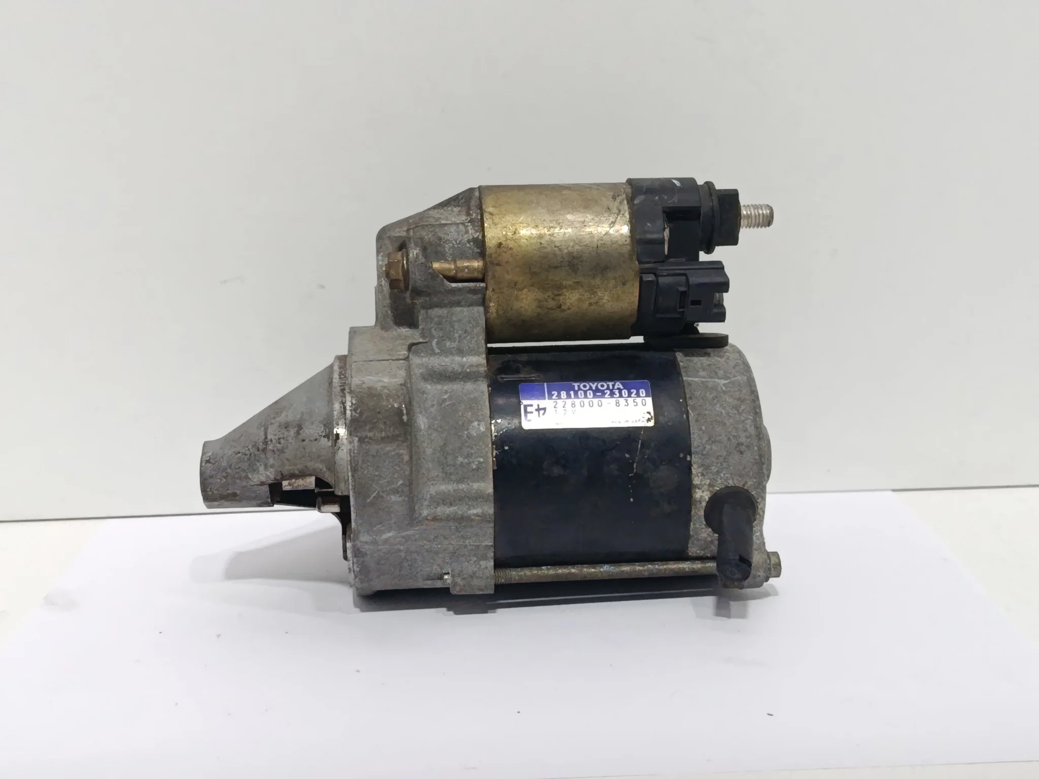 СТАРТЕР TOYOTA 1SZ-FE PLATZ VITZ YARIS SCP10 SCP11 ТОЛСТЫЙ 2810023020