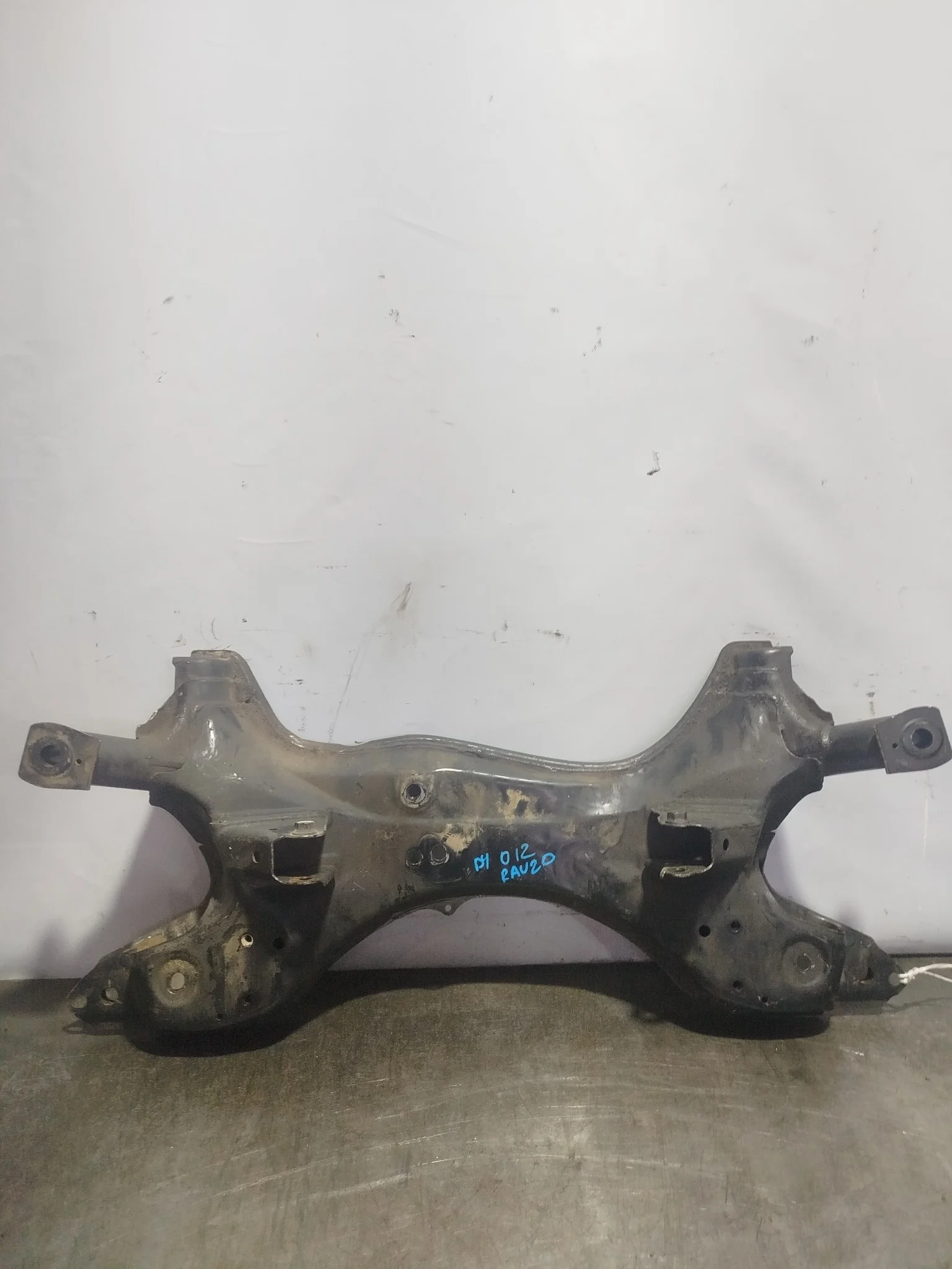 БАЛКА Двигатель ПОДРАМНИК TOYOTA RAV4 ACA20 ACA20W ACA21 ACA21W CLA20 CLA21 ZCA25 ZCA25W ZCA26 ZCA26W ПЕРЕДНЯЯ 2WD 4WD 5120142050 DY012