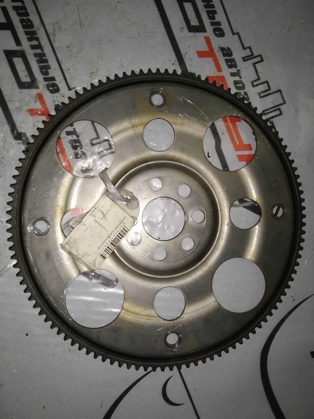 МАХОВИК MITSUBISHI 4G63 4G64 ... GALANT OUTLANDER SPACE RUNNER SPACE WAGON SPYDER ... D52A EA3A EC3A N63W N83W АТМ С ВЕНЦОМ MD762310