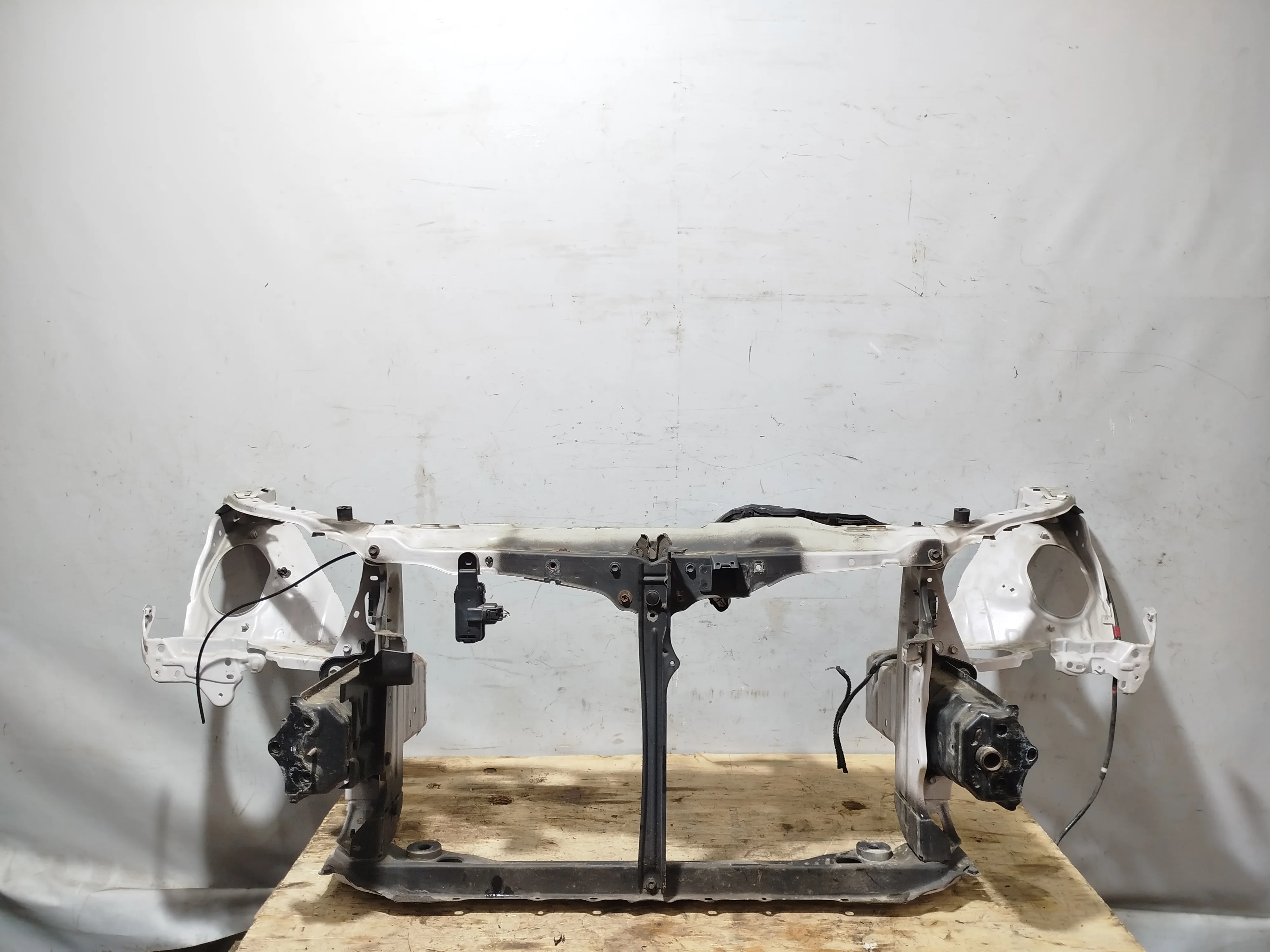 ТЕЛЕВИЗОР LEXUS GS300 GS350 GS430 GS450H GS460 GRS190 GRS191 GRS196 GWS191 URS190 UZS190 5320530080 белый перламутр, 1G5 S3913Z