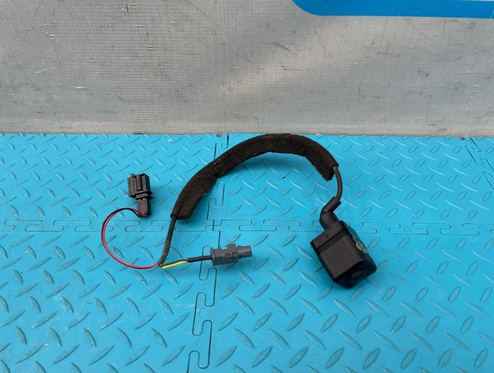 Камера заднего вида Audi Q7 2011 4L0980551D 4LB CJTC 3.0