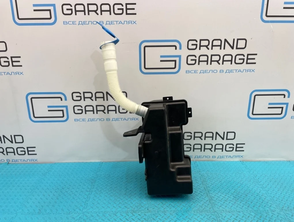 Бачок омывателя Volkswagen Sharan 2012 5N0955453H 7N1 CAVA 1.4