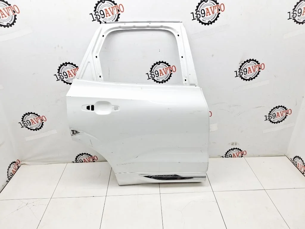 Дверь задняя правая Volvo XC60 2