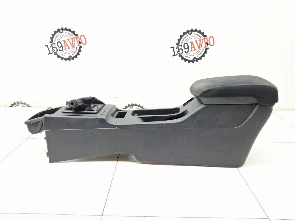 Консоль Mitsubishi Lancer 10 2008 CY
