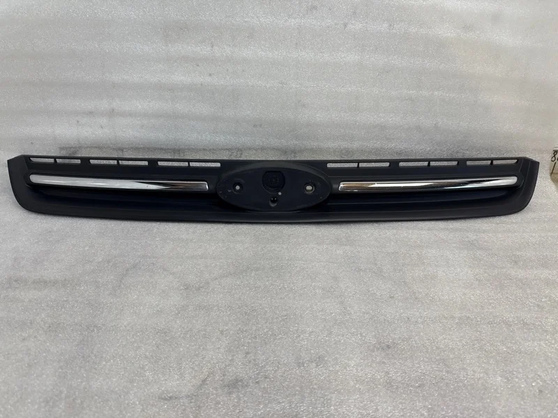 Решетка радиатора Ford Kuga 2 2012 2013 2014 2015 2016 1893744