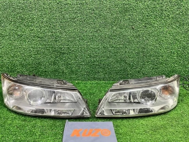 Фара галогеновая Hyundai Sonata NF