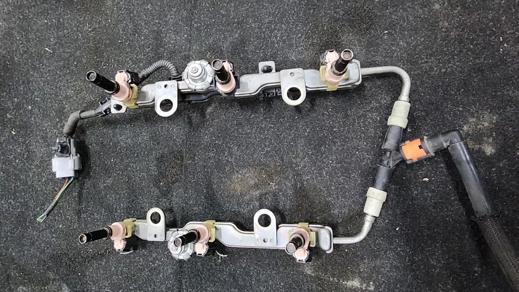 Б.у. форсунка топливная LEXUS GS350 GRS191 LEXUS GS350 GRS191