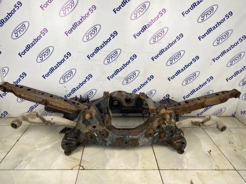 Подрамник Nissan X-Trail 2012 55400JD61A T31 2.0 (MR20DE), задний