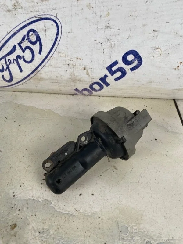 Сервопривод заслонок впускного коллектора Ford Focus 2 2007 5164230 CB4 1.8 (QQDB)