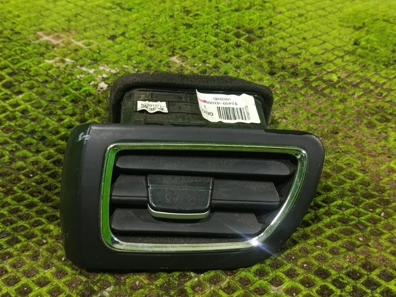 Дефлектор печки левый Kia Rio 3 2014 974604X000 СЕДАН G4FC