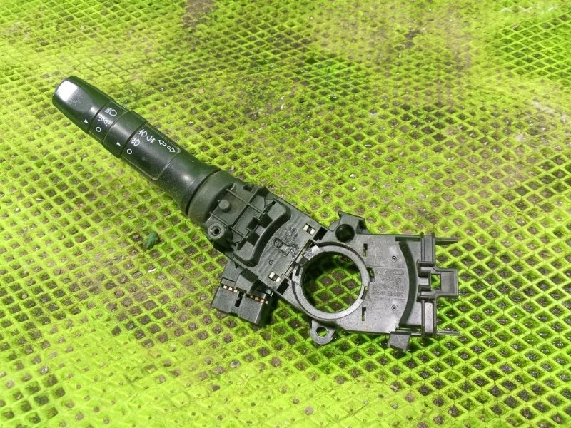 Подрулевой переключатель поворотников Kia Rio 3 2014 934101R531 СЕДАН G4FC