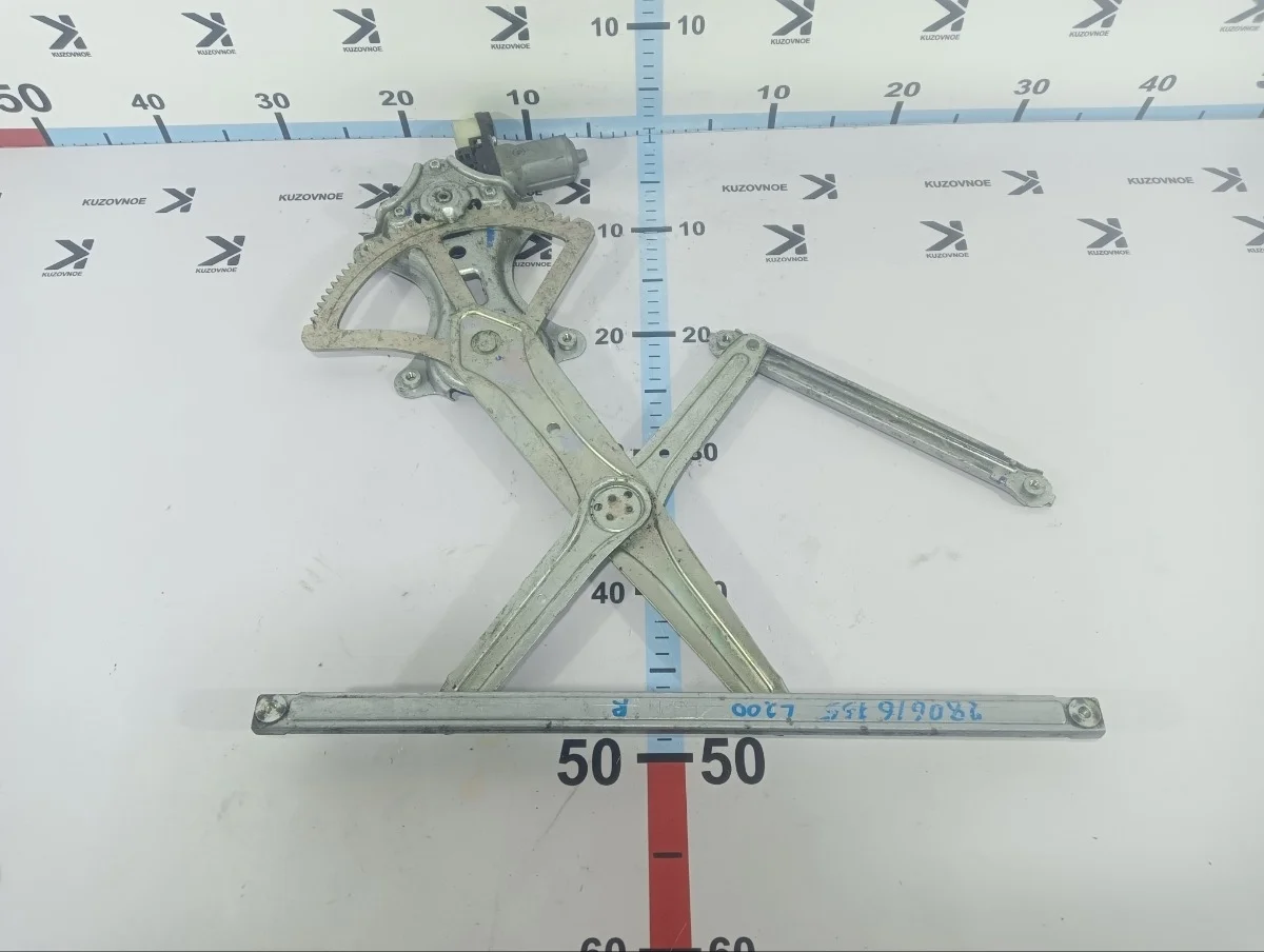 Стеклоподъемник Mitsubishi L200 2011 KB4T