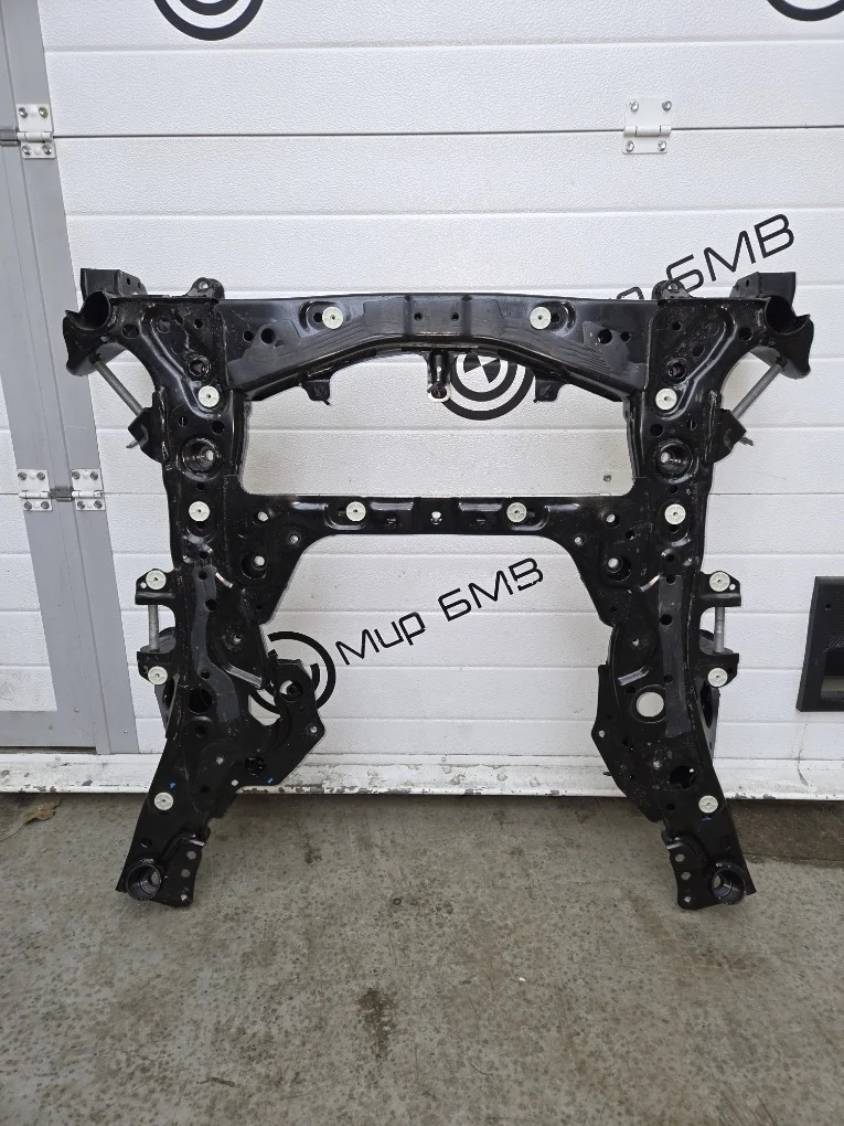 Подрамник BMW X7 xDrive40i LCI 2023 G07