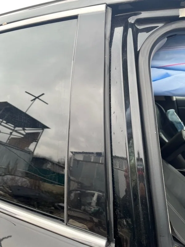 Накладка рамки двери Lexus Rx300 2019 7570748030 AGL20 8AR-FTS 2.0, задняя правая