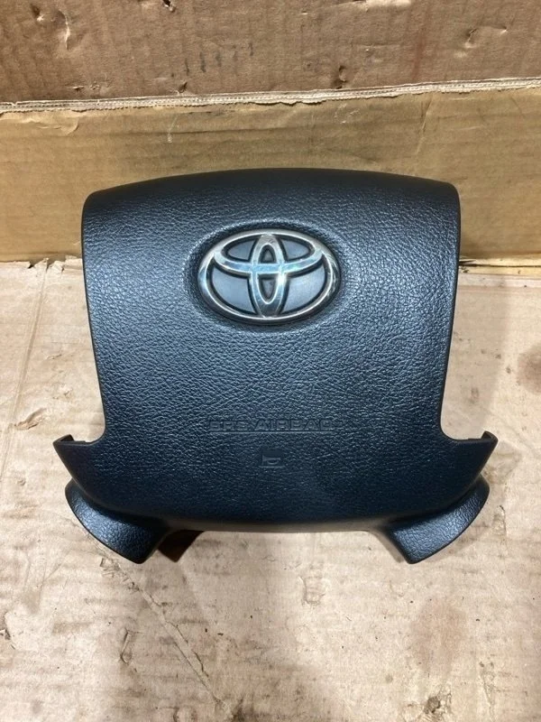 Подушка безопасности в руль Toyota Land Cruiser 2010 4513060380C0 URJ200 1VD-FTV 4.5