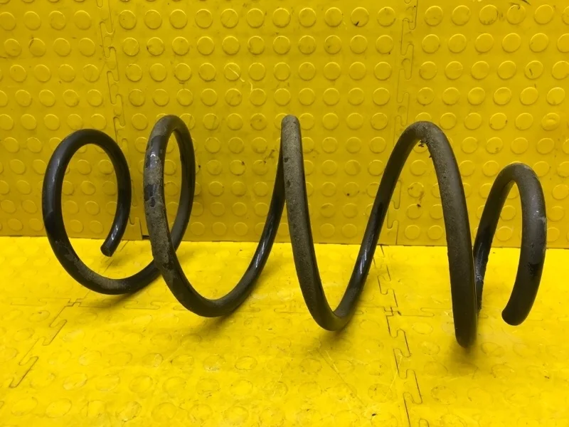 Пружина подвески Skoda Octavia 2018 5Q0411105HM 5E3 CWV 594183, передняя