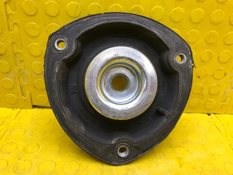 Опора стойки Skoda Karoq 2017-2023 5Q0412331C NU7, передняя