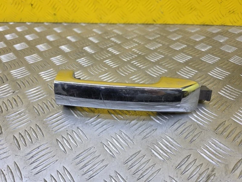 Ручка двери внутренняя передняя правая Toyota Tundra Ii (2006-2022) 2008 692100C020 ПИКАП 5.7 I 3URFE