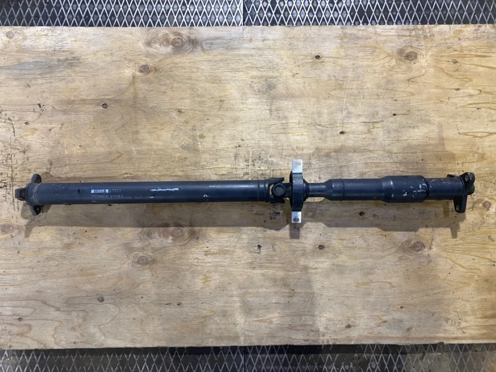 Карданный вал BMW X1 20iX E84