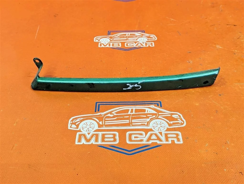 Ресницы фар Mercedes-Benz