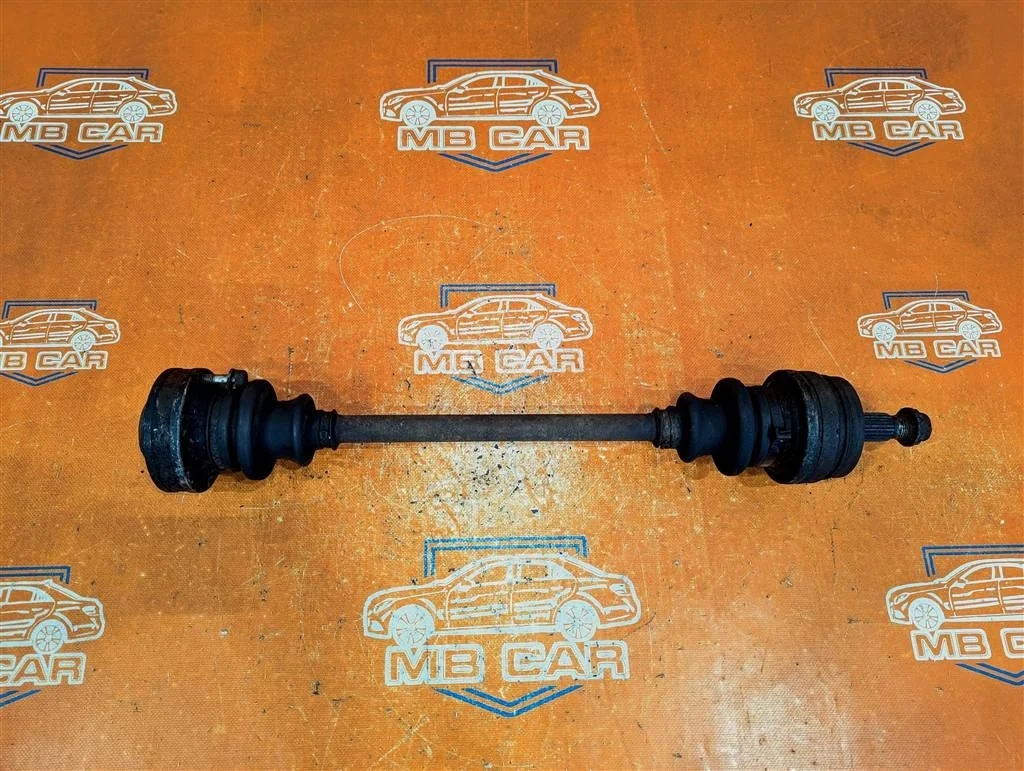 Привод задний Mercedes-Benz