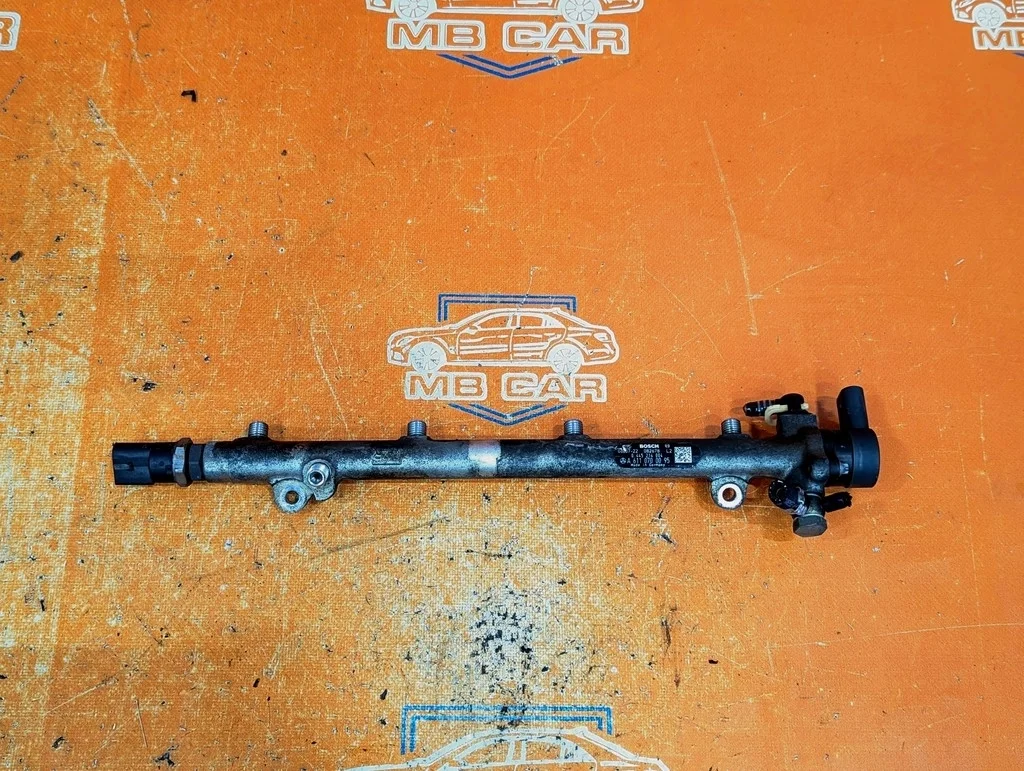 Рампа топливная Mercedes-Benz