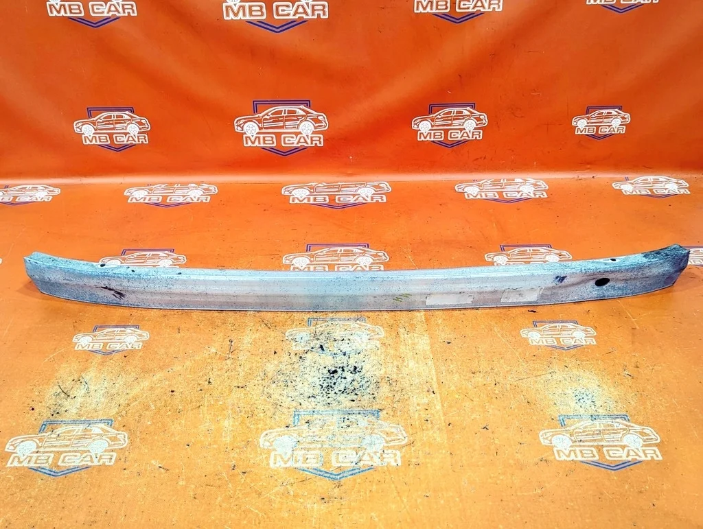 Усилитель переднего бампера Mercedes-Benz