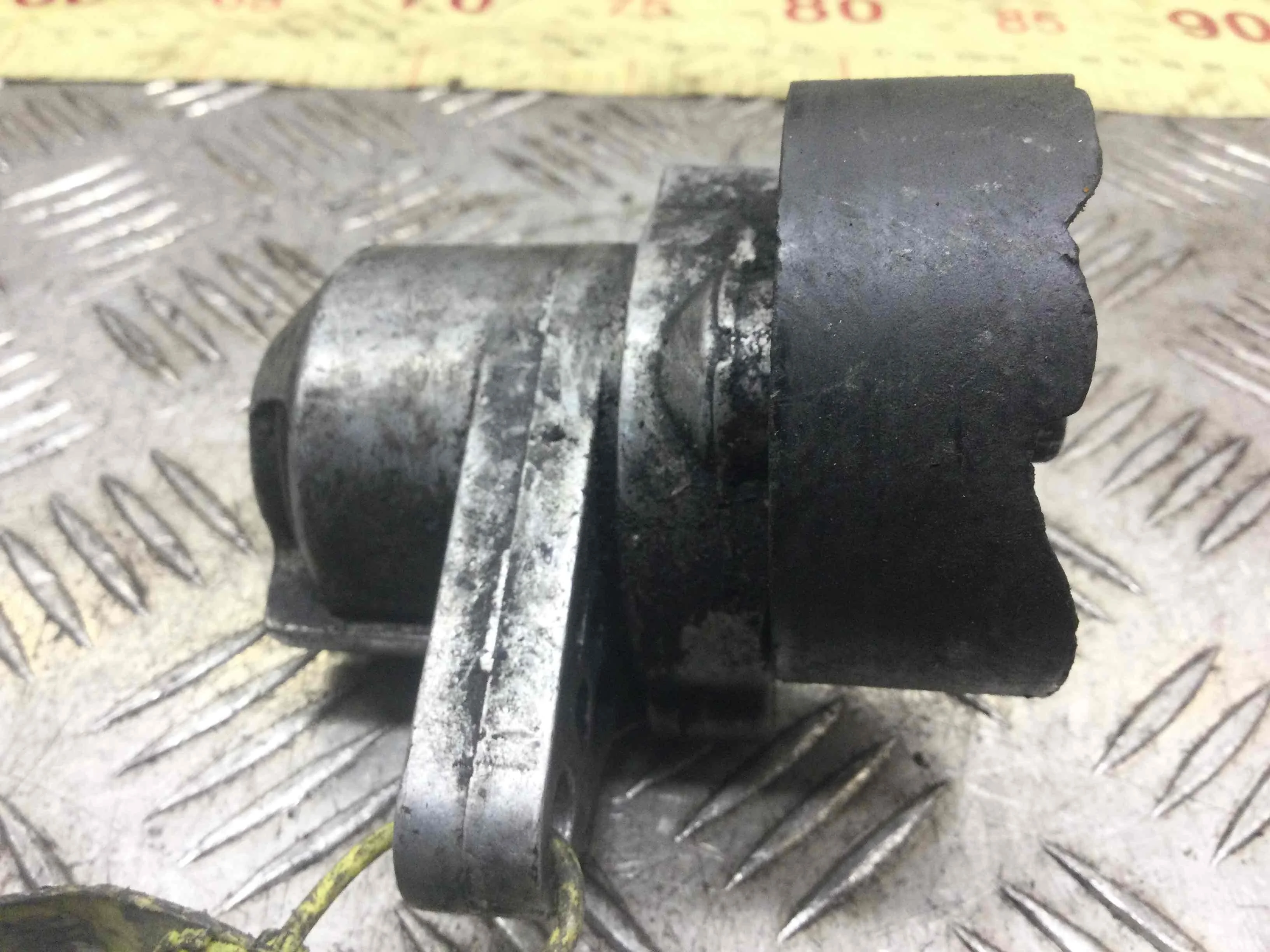 Натяжитель ремня генератора Renault Scenic 1 поколение [рестайлинг] (1999-2003) бензин 1.6 i Автомат Минивэн