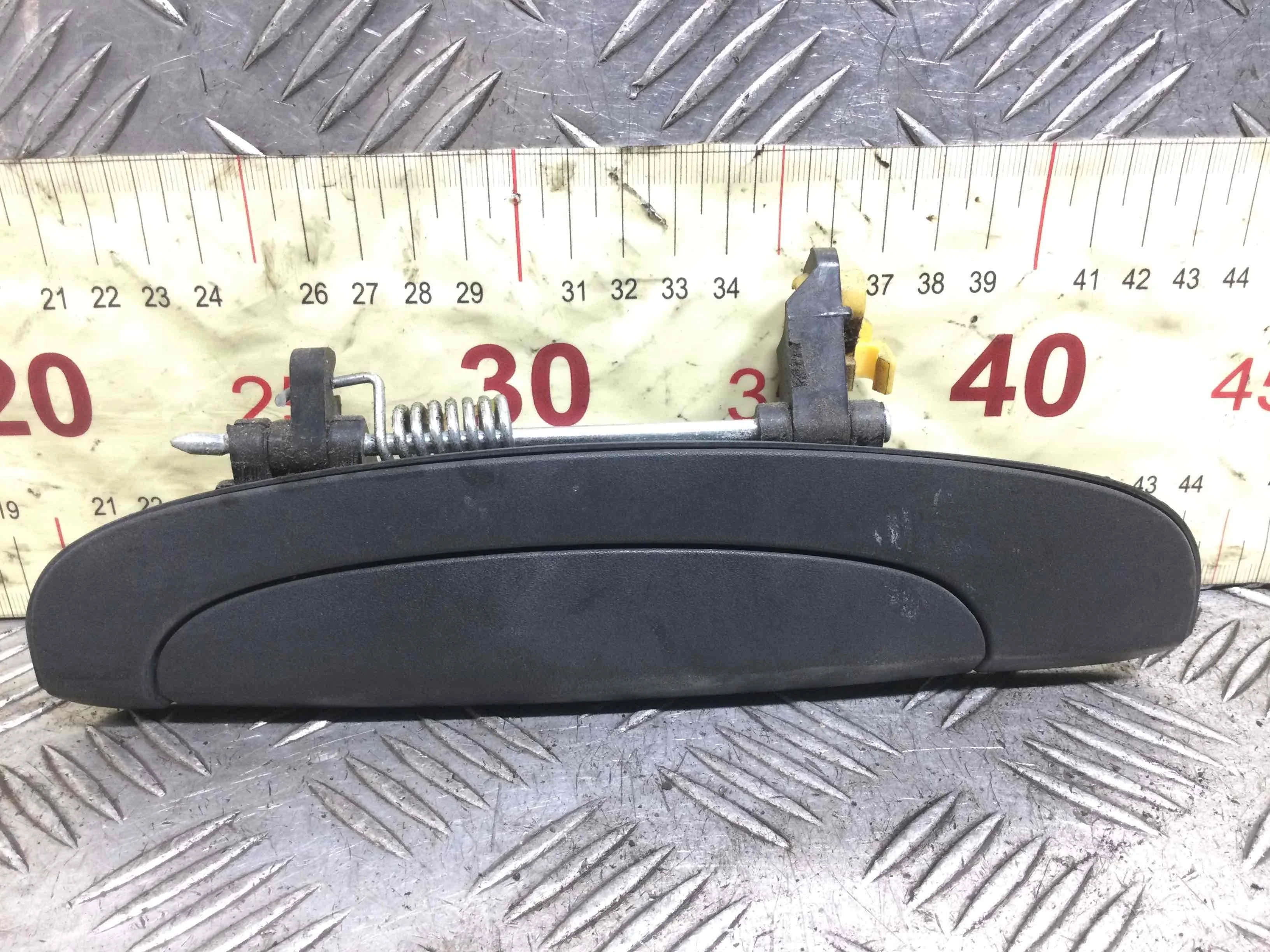 Ручка наружная задняя левая Hyundai Getz 2002-2011 1-е поколение бензин 1.1 i Механика 5-дв, х/б