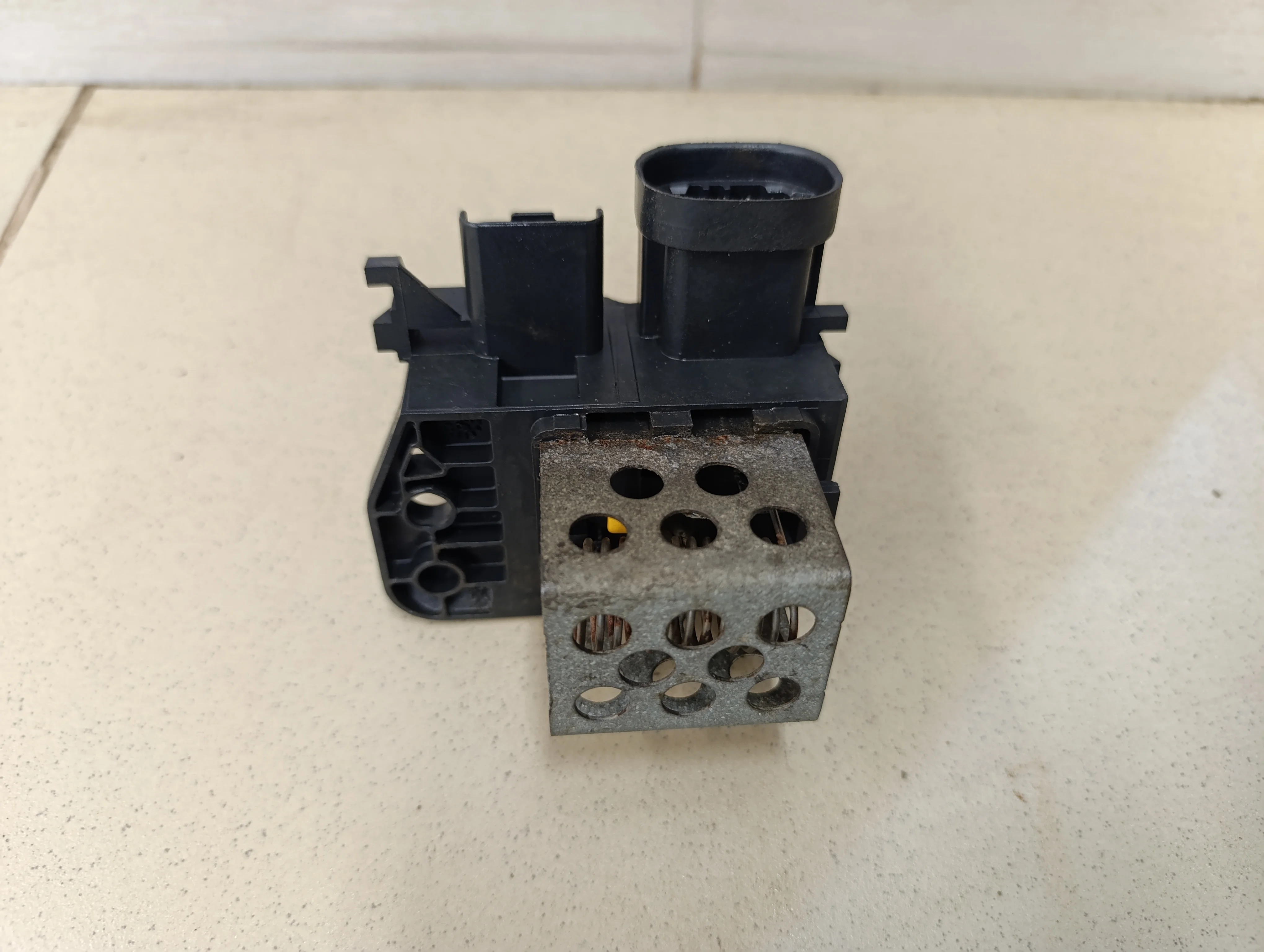 Блок управления вентилятором C4 2005-2011