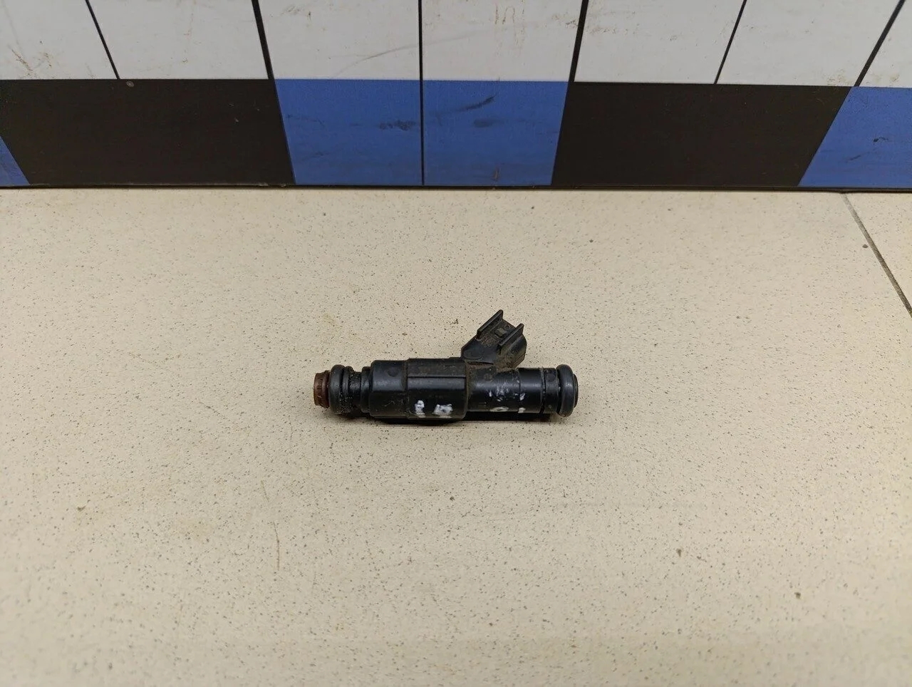 Форсунка инжекторная электрическая Focus II 2005-2008