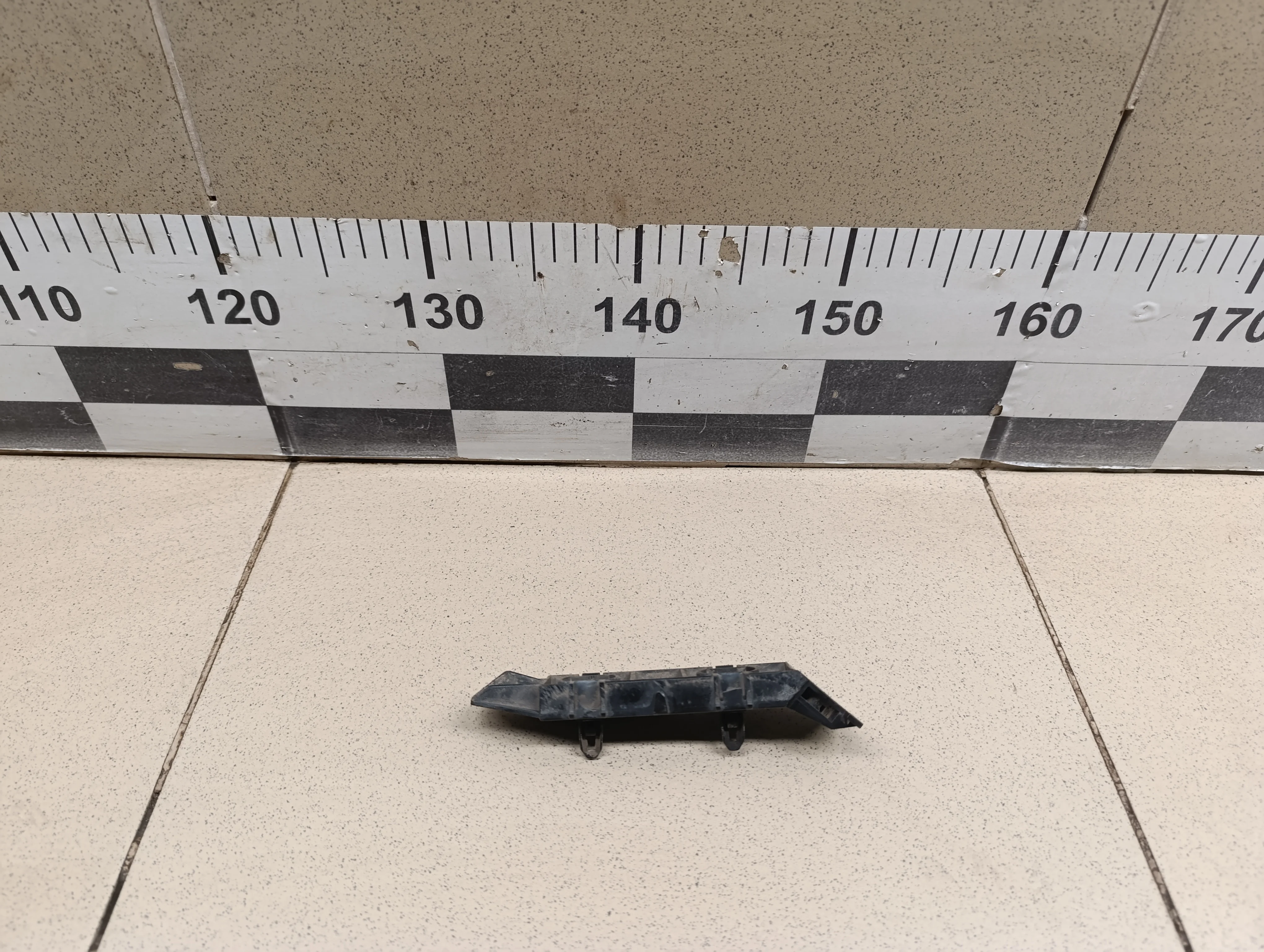 Направляющая бампера Grand Vitara 2006-2015