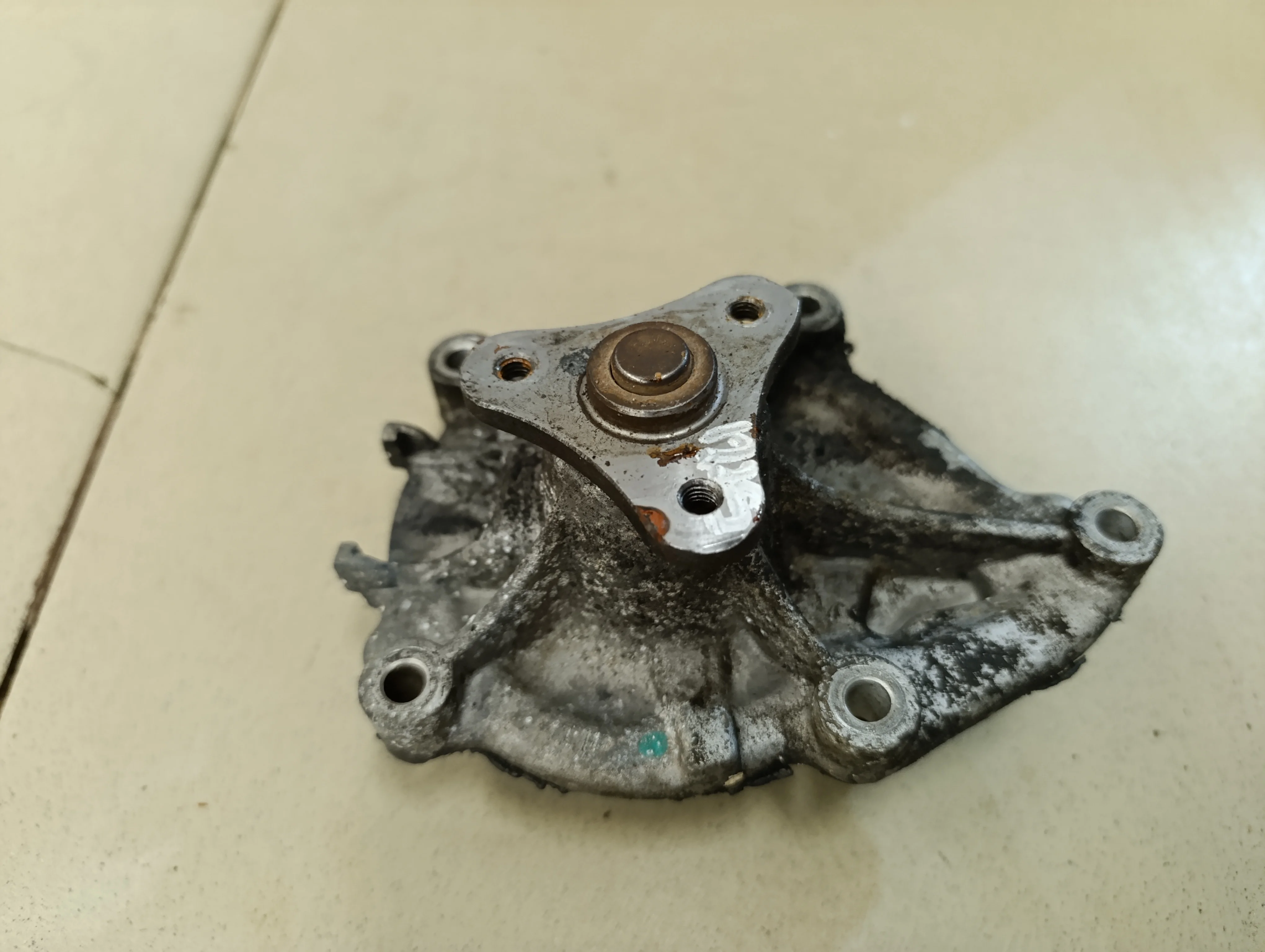 Насос водяной (помпа) C4 2005-2011