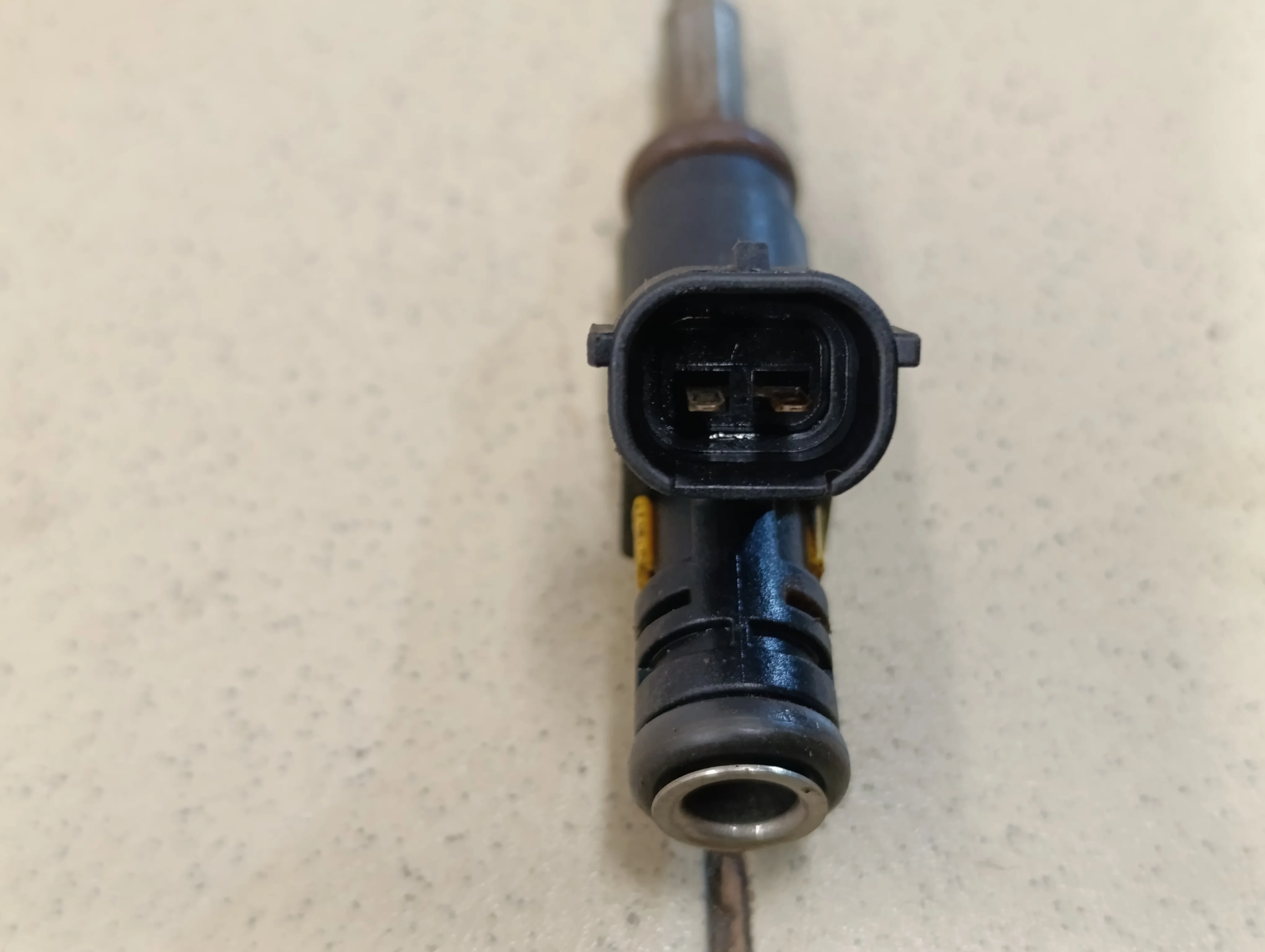 Форсунка инжекторная электрическая C4 2005-2011