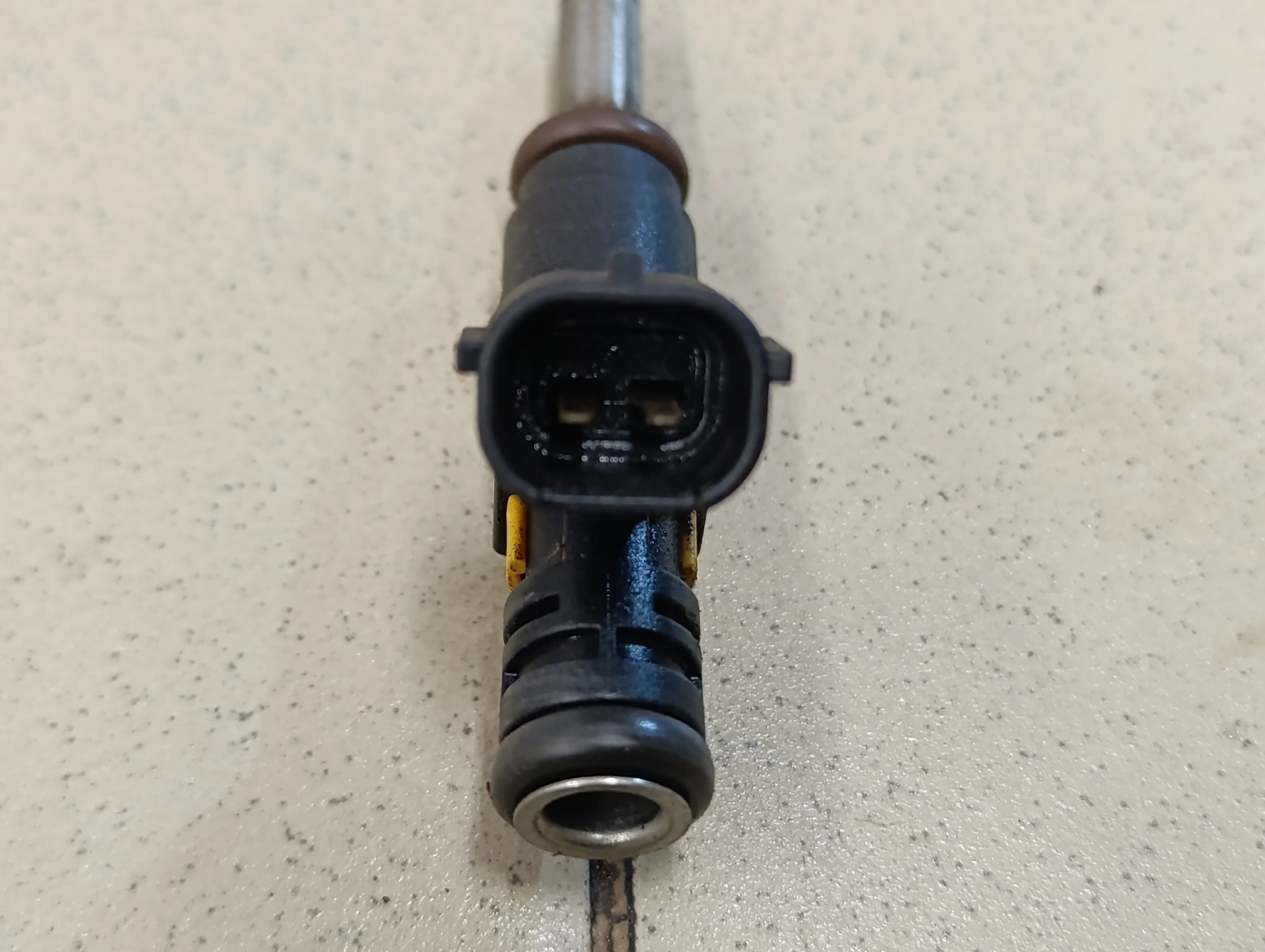 Форсунка инжекторная электрическая C4 2005-2011