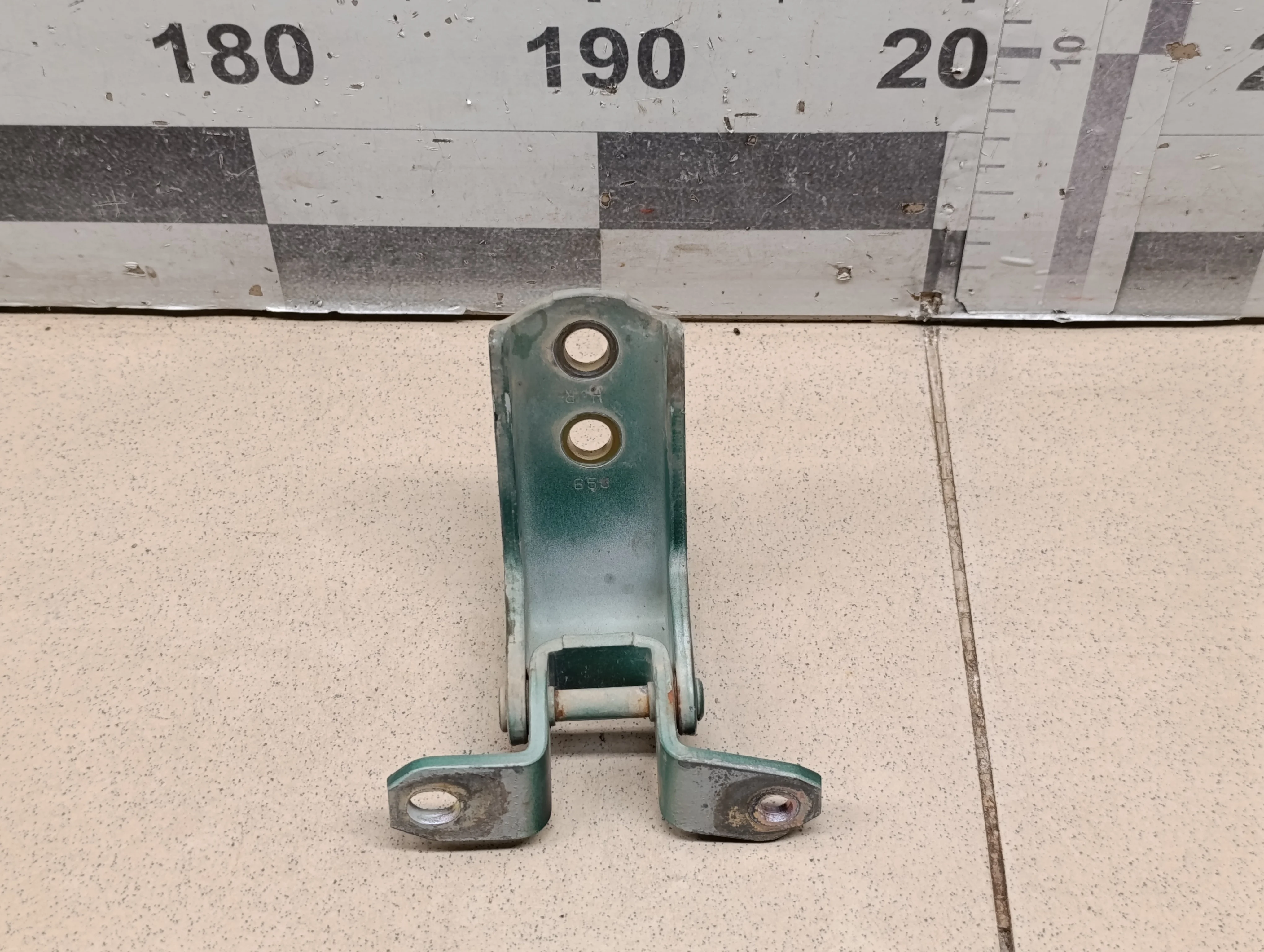 Петля двери передней Grand Vitara 2006-2015