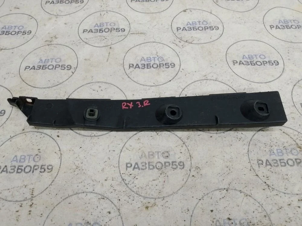 Кронштейн заднего бампера правый Lexus RX II (2003—2006)