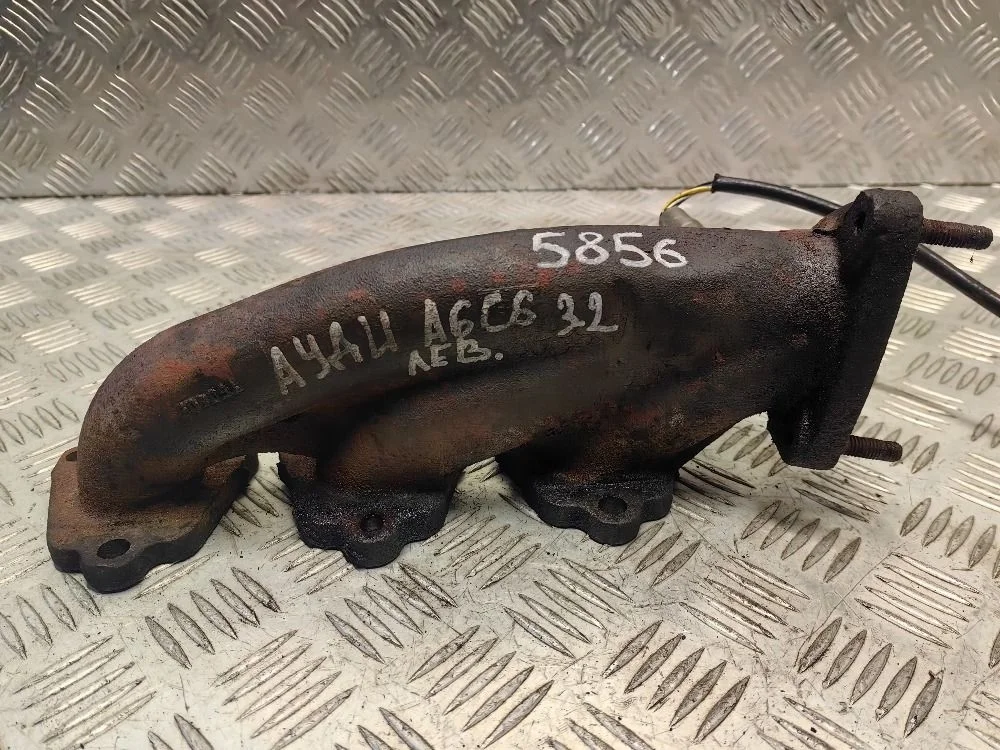 Коллектор выпускной Audi A6 C6 левый 3.2