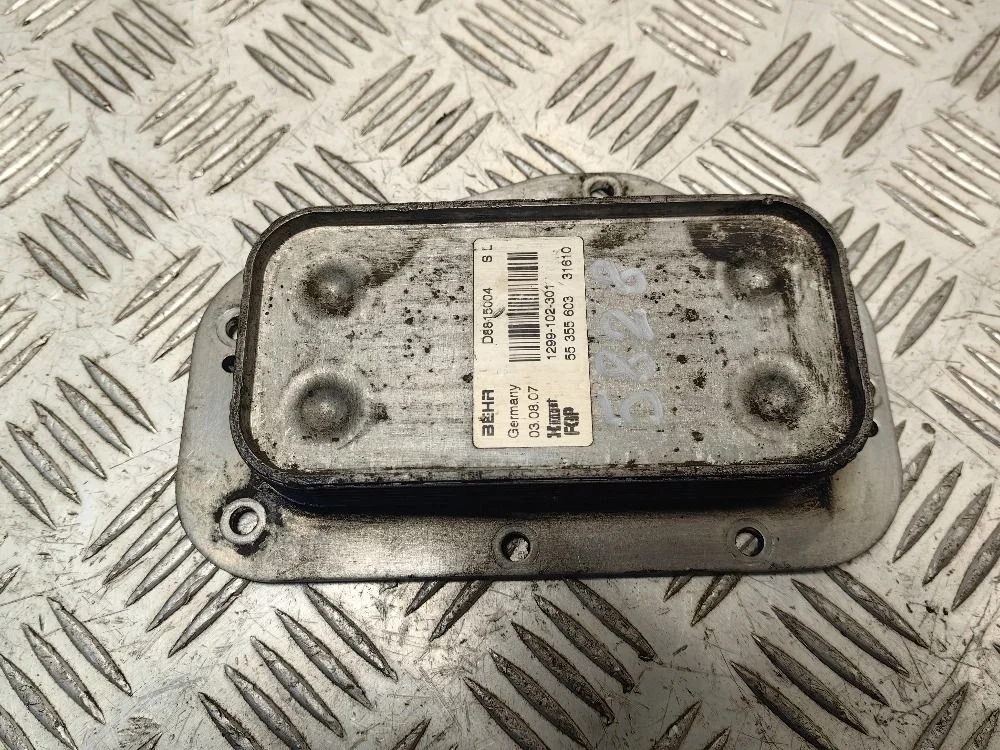 Радиатор масляный Opel Astra H