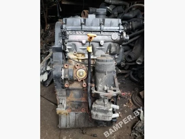 Двигатель Б/У Volkswagen Polo   2000