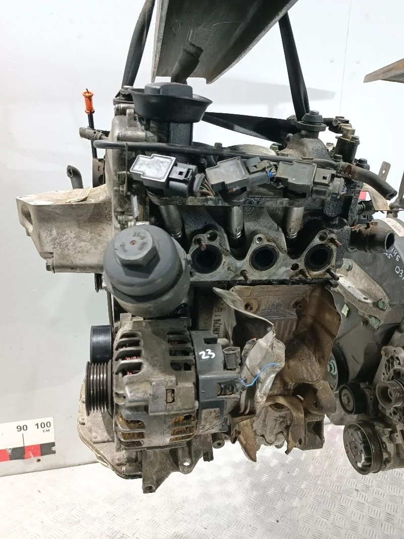 Двигатель Б/У Volkswagen Polo   2004