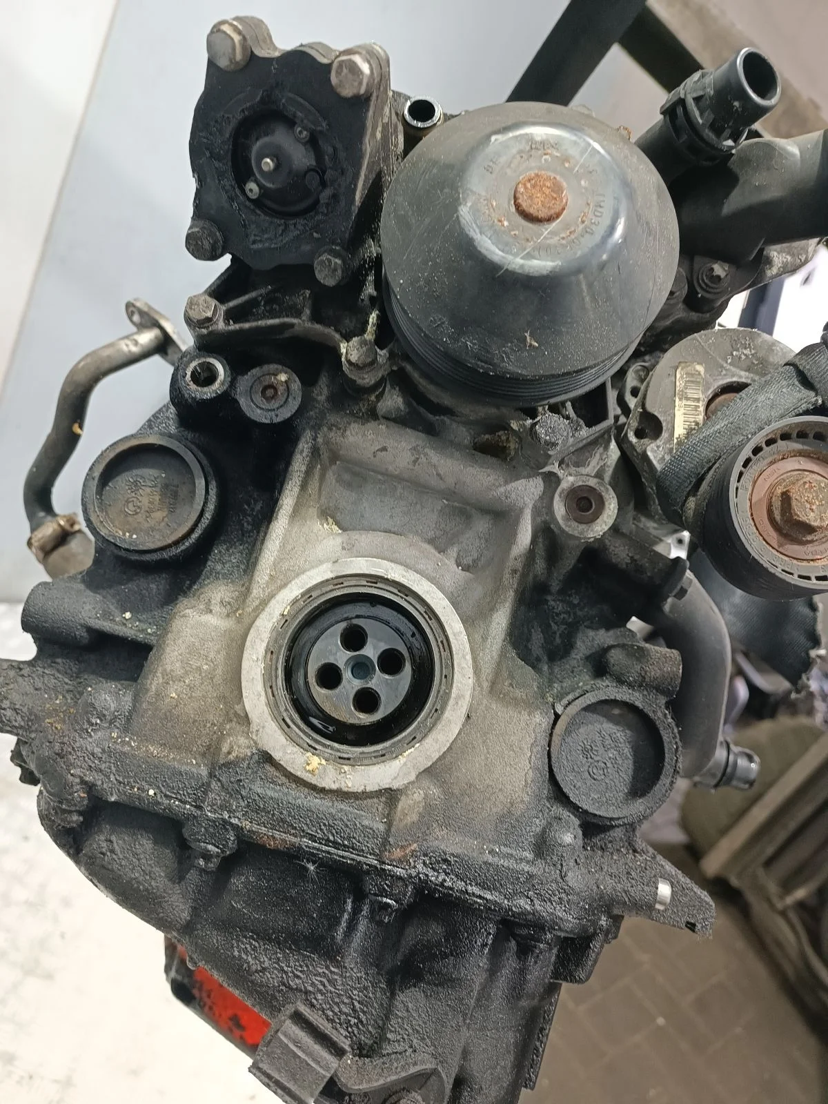 Блок цилиндров Б/У BMW 3 E90/E91/E92/E93   2010