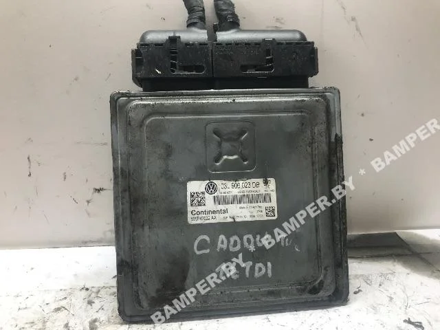 Блок управления двигателем Б/У Volkswagen Caddy  TDi 2010