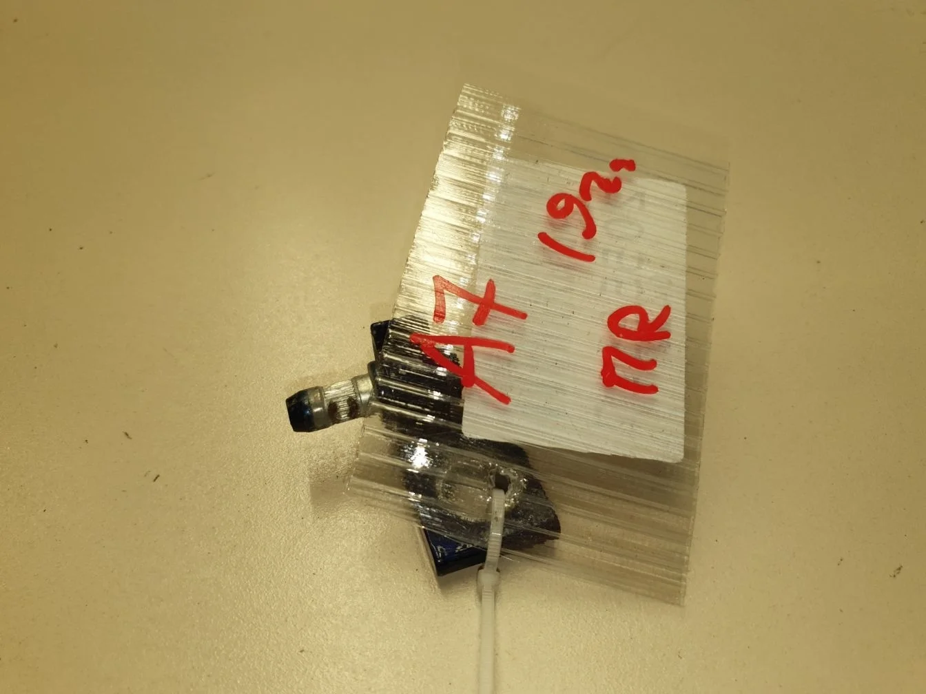 Петля двери передней правой нижняя для Audi A7 S7 4K 2018-