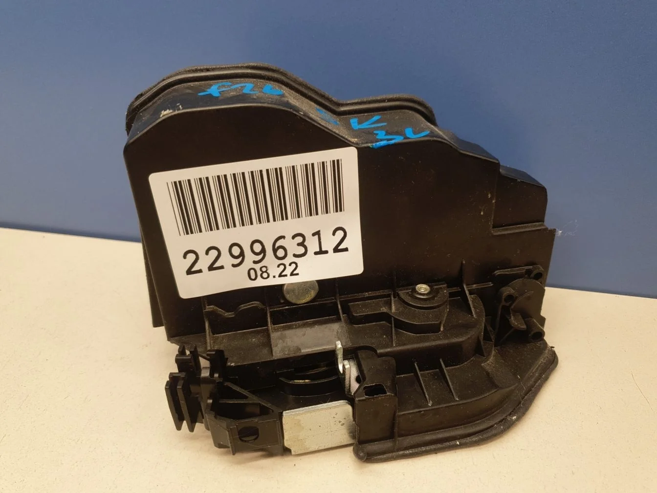 Замок двери задней левой для BMW X4 F26 2014-2018