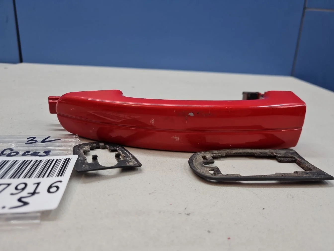 Ручка двери нaружная задняя левая для Ford Focus 2.5 2008-2011