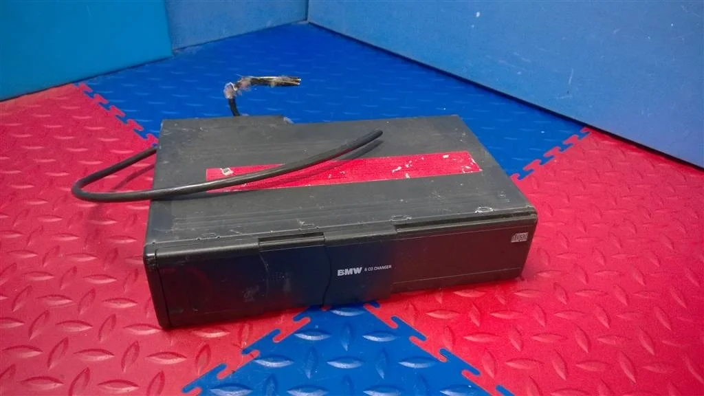 ченджер компакт дисков BMW X5 E53  M54B30 231 лс 3.0i